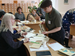 Мастер-класс  по ремонту книг  для библиотекарей города.