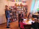 Детский сад №3 на экскурсии в библиотеке